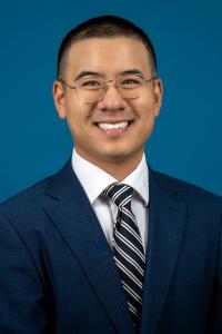 Andrew Truong, MD Profile Headshot
