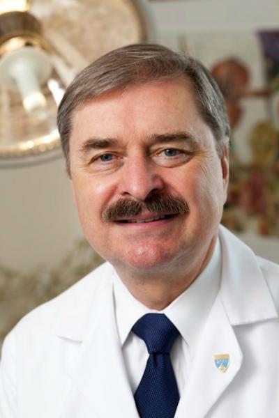 Robert R. Walther, MD, FACP Profile Headshot